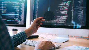 了解MOM和MES之間的差異 了解MOM和MES之間的差異